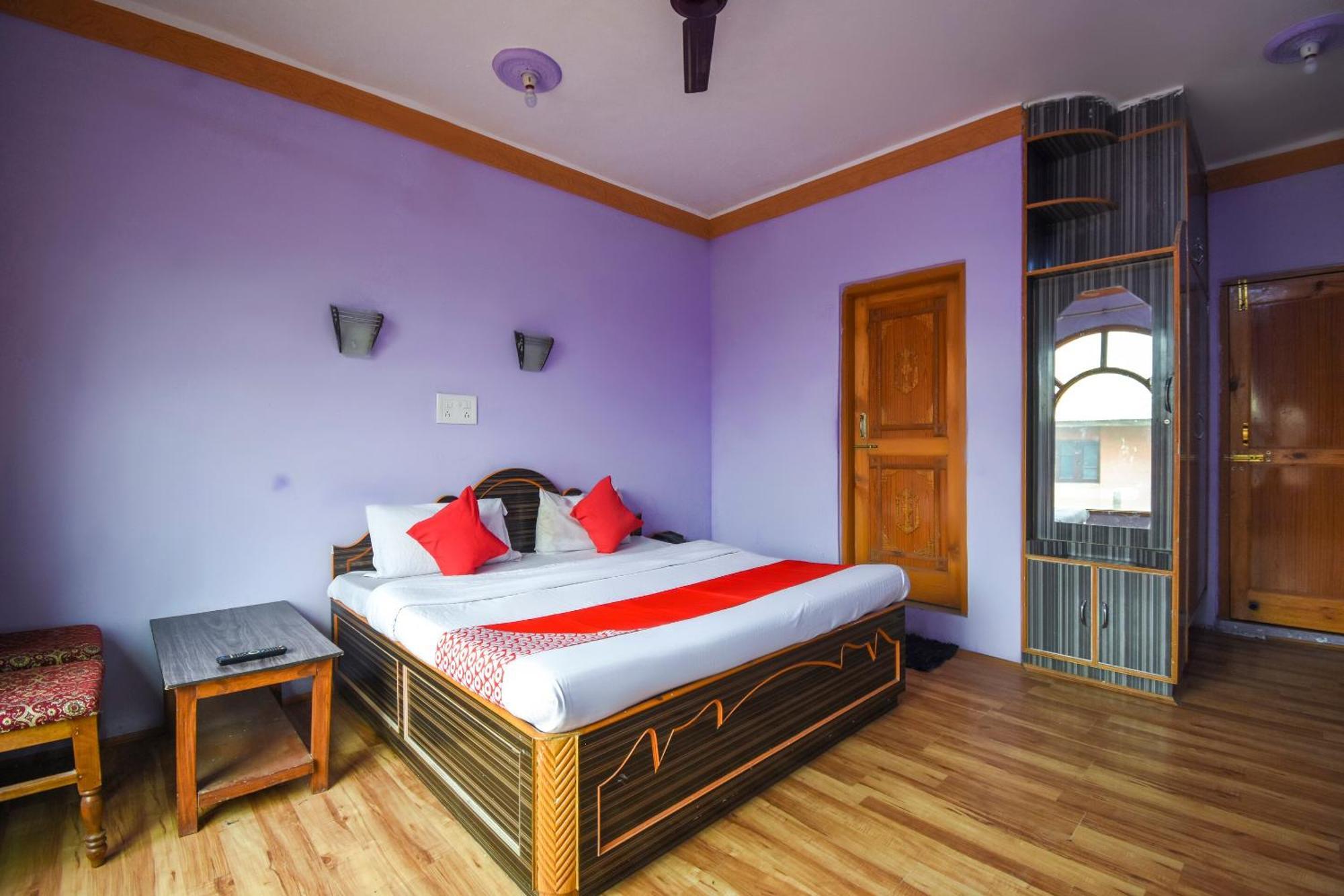 Oyo Hotel New Divine Kashmir Durgjan Exterior foto