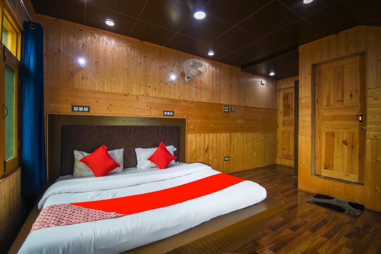 Oyo Hotel New Divine Kashmir Durgjan Exterior foto